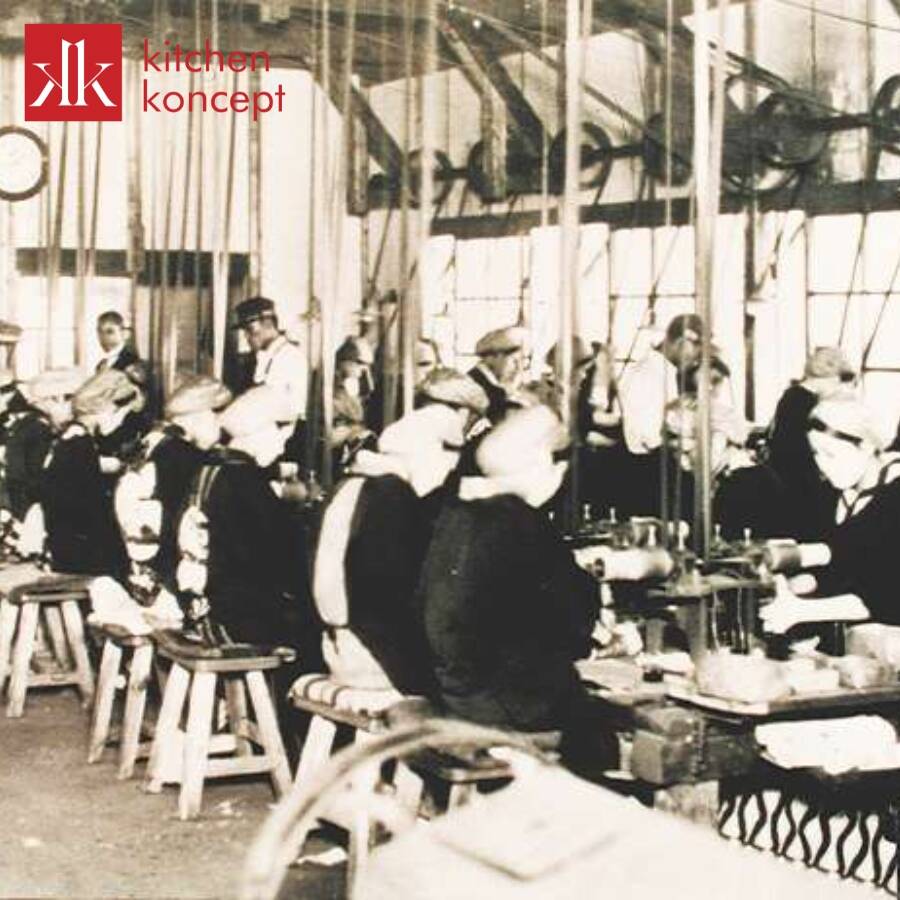 Lịch sử của dao lam và lịch sử của thương hiệu KAI đã gắn bó với nhau từ lâu