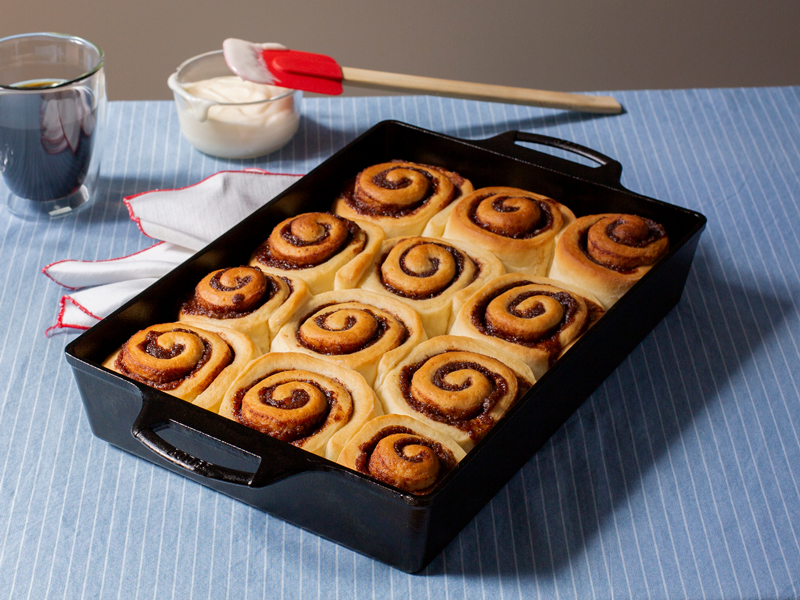 Khay gang với kích thước lớn giúp chế biến đa dạng món ăn