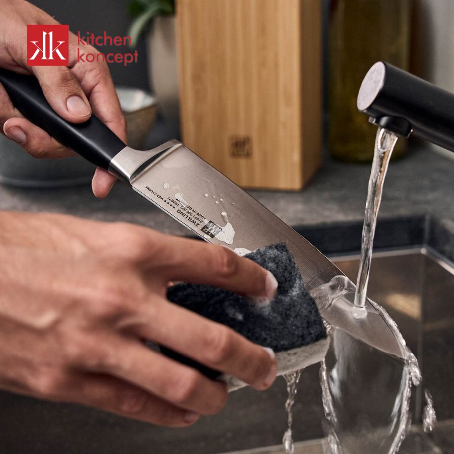 Vệ sinh và bảo quản dao Đức bền bỉ