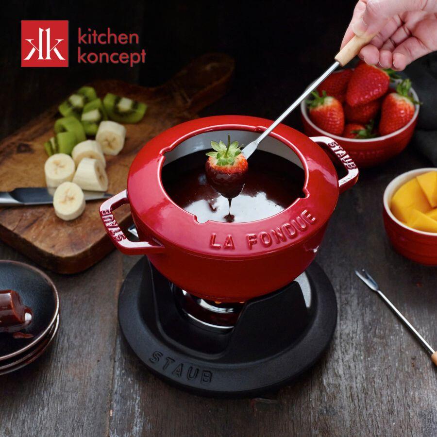 Để nồi nguội trước khi đem rửa