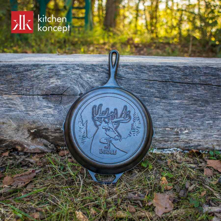 Chảo gang Lodge đáy hình hươu
