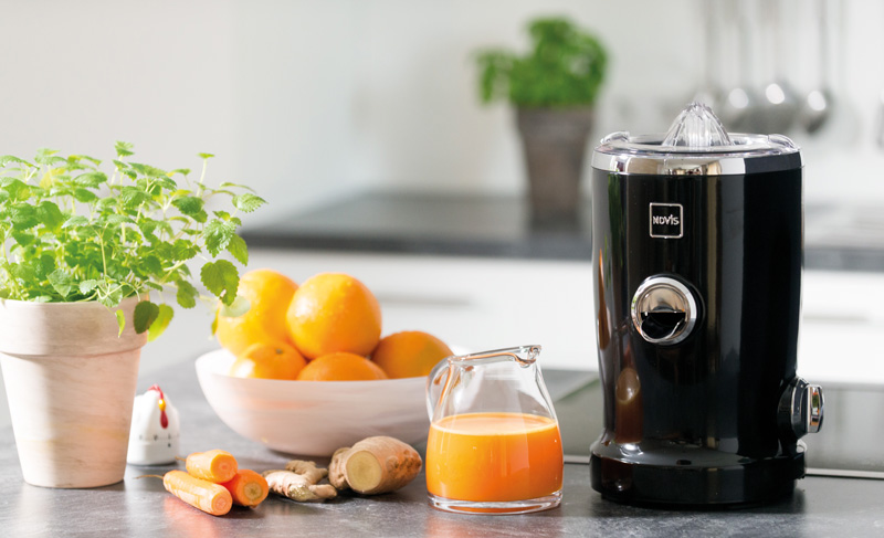 Máy ép đa năng Vita Juicer màu đen