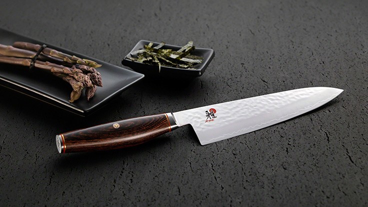Miyabi - Dao Santoku 6000MCT Chất liệu thép đặc biệt mang lại hiệu quả cắt thái vượt trội