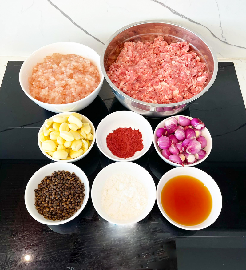 nguyên liệu làm lạp xưởng không phơi nắng Cách làm lạp xưởng tươi đơn giản tại nhà