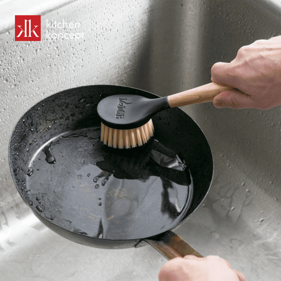 Làm sạch sâu mà không gây xước bề mặt