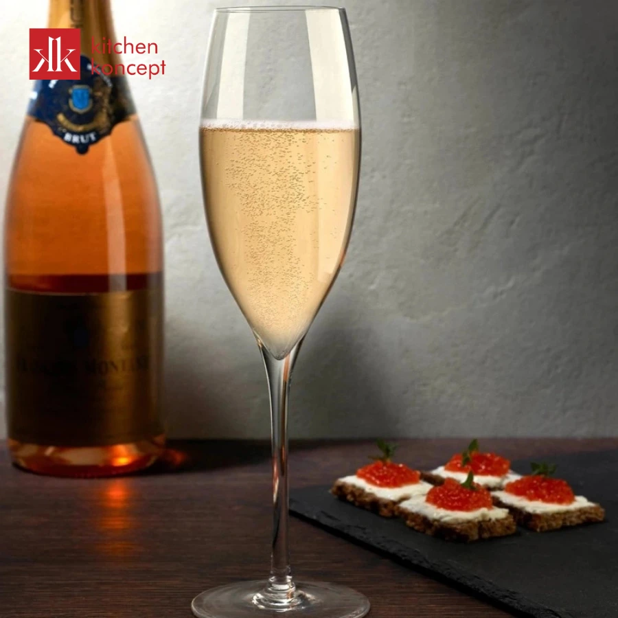 Thưởng thức các loại rượu champagne