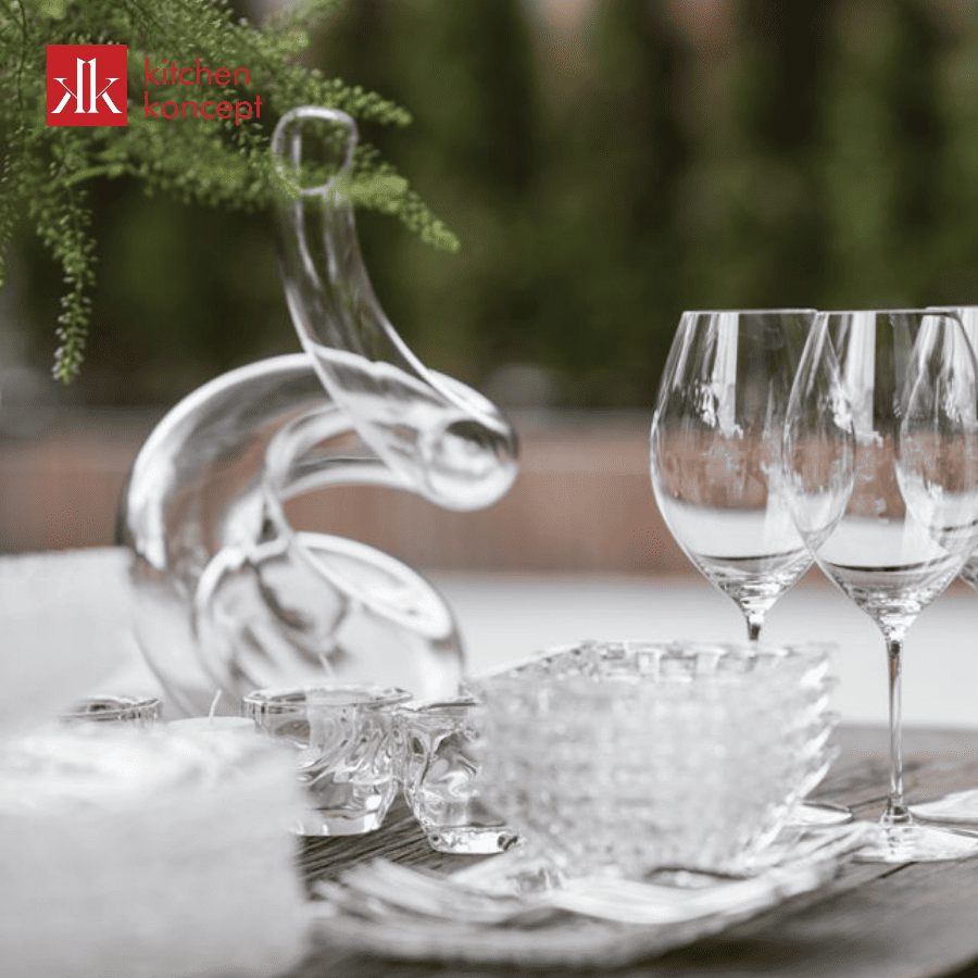 Thiết kế thủ từ công pha lê tinh xảo