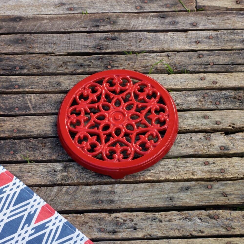 Lót nồi Staub Lily màu đỏ cherry 23cm