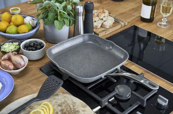 Chảo vuông nướng nhôm chống dính Salina Granititum BALLARINI - 28x28cm