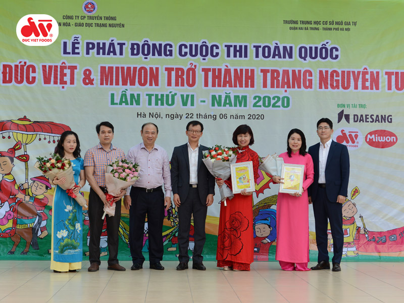 duc-viet-tai-tro-chuong-trinh-tro-thanh-trang-nguyen-tuoi-13-lan-thu-vi-2020