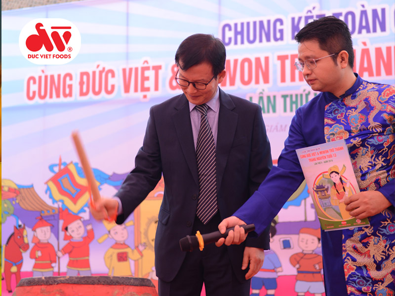 Chung kết cuộc thi "Cùng Đức Việt và Miwon trở thành Trạng nguyên tuổi 13" lần thứ V 2 danh trong khai hoi