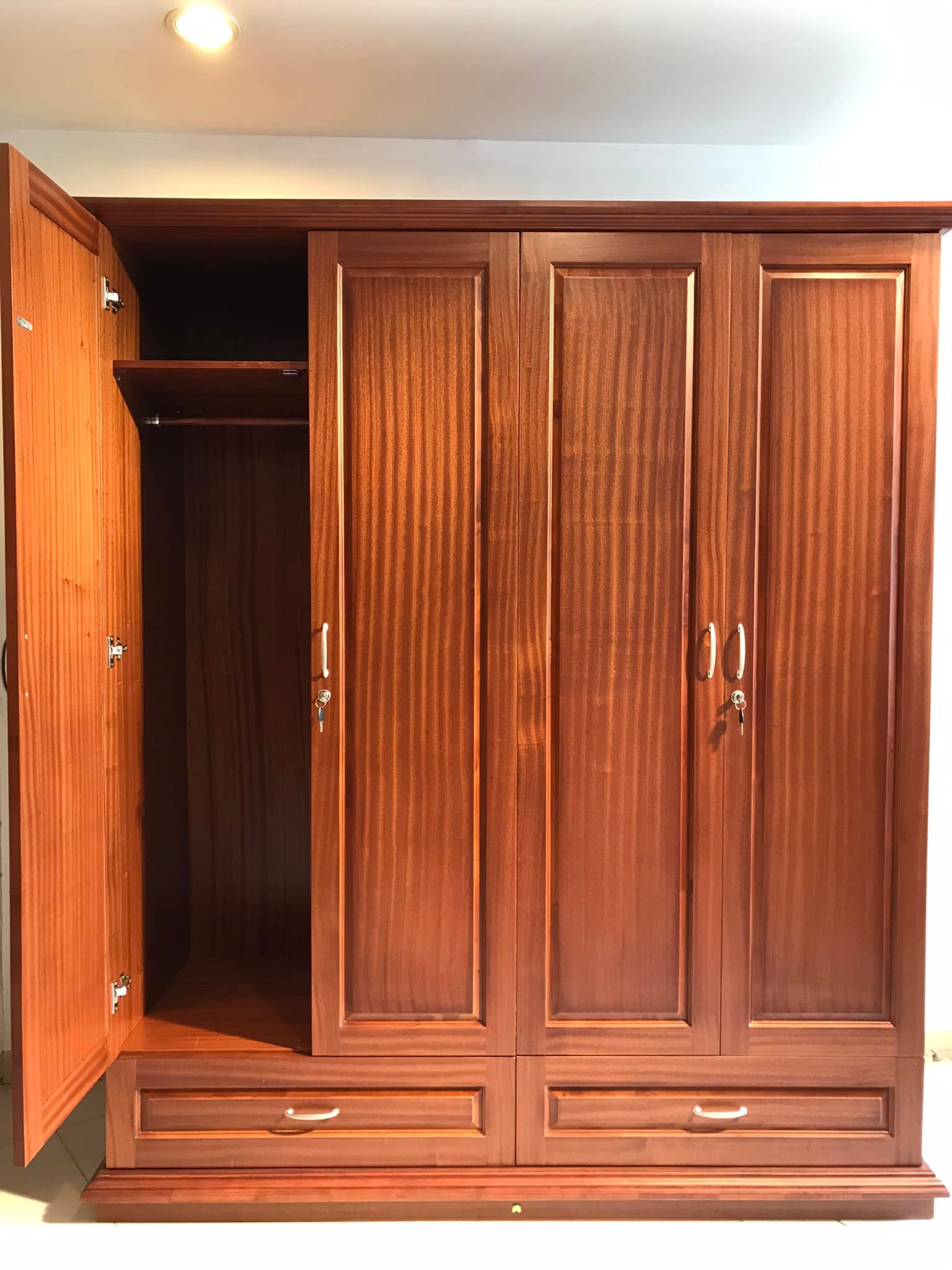 TỦ QUẦN ÁO HN3