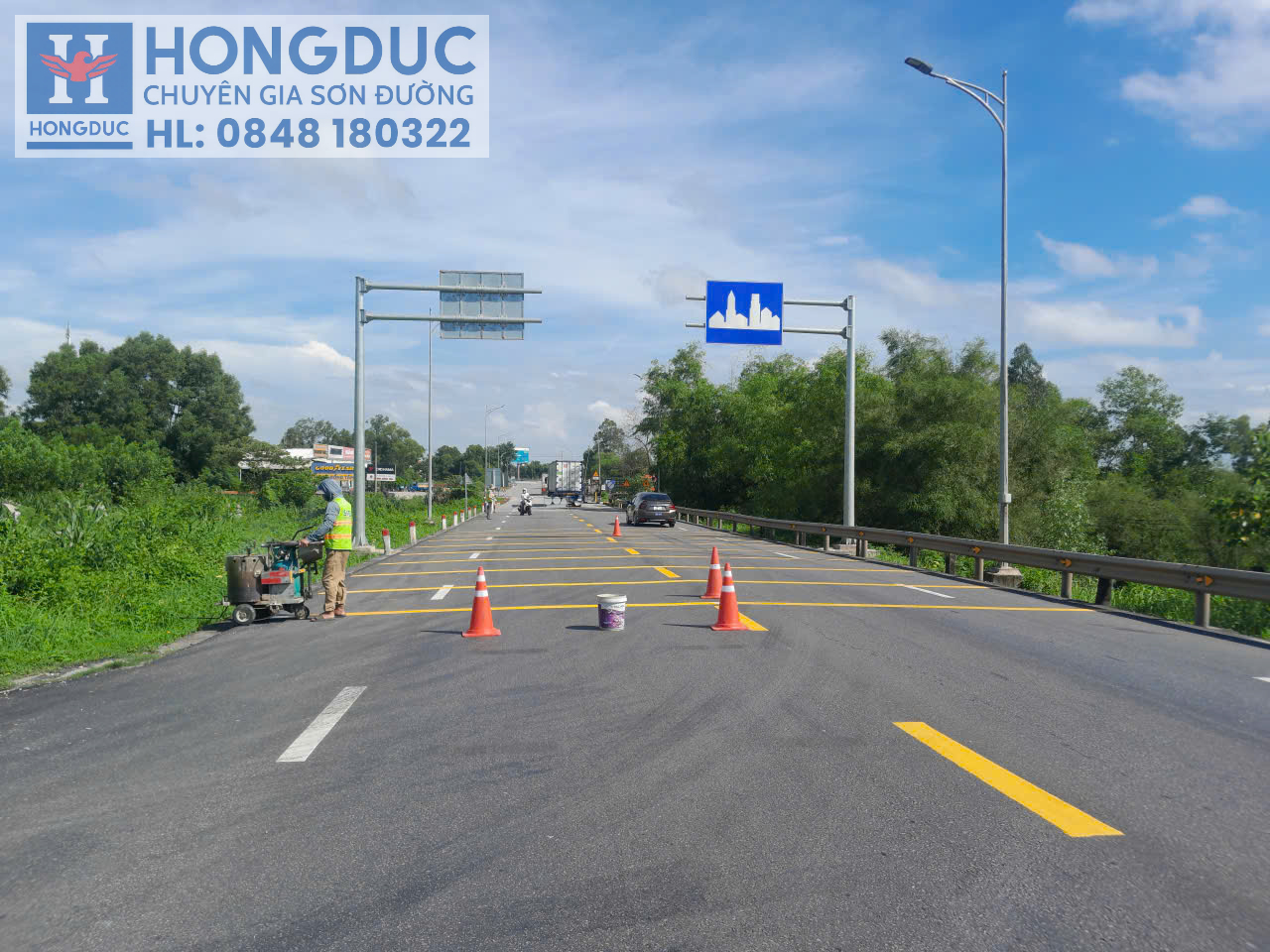 HỒNG ĐỨC THI CÔNG HẠNG MỤC AN TOÀN GIAO THÔNG GÓI THẦU SỬA CHỮA QUỐC LỘ 1 – TUYẾN TRÁNH TP. HUẾ
