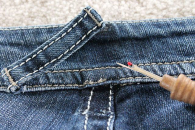 Tháo cầu đai của quần