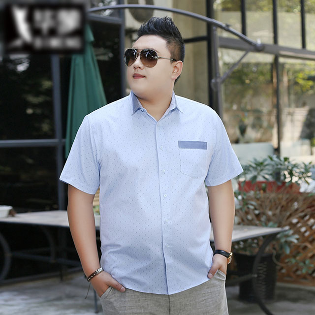 Áo sơ mi chấm bi đẹp cho người béo