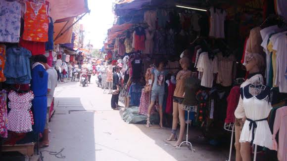 xưởng chuyên sỉ quần áo ở Hà Nội