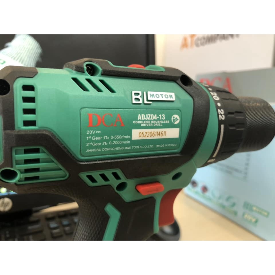 Máy khoan vặn vít 20V DCA không chổi than - ADJZ04-13EM