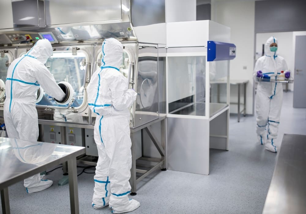 Quần áo bảo hộ phòng sạch