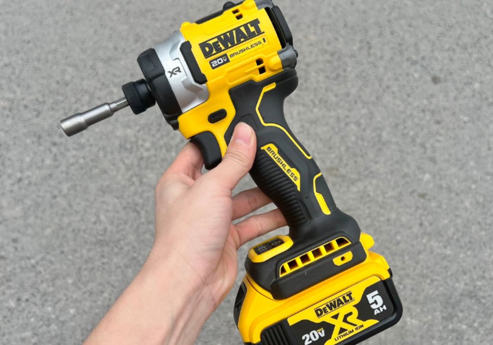 Dewalt DCF860N-B1 20V Max
