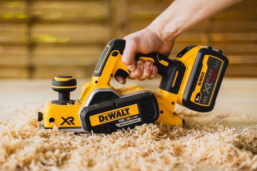 DeWalt DCP580N 