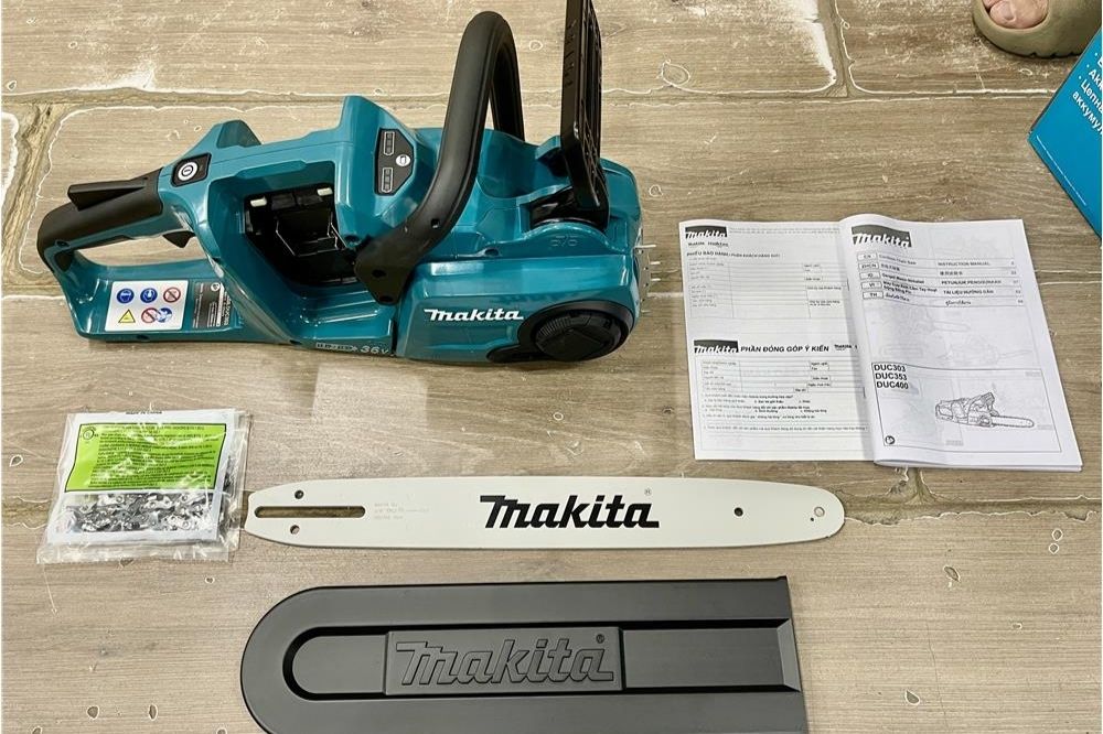 Makita DUC353Z