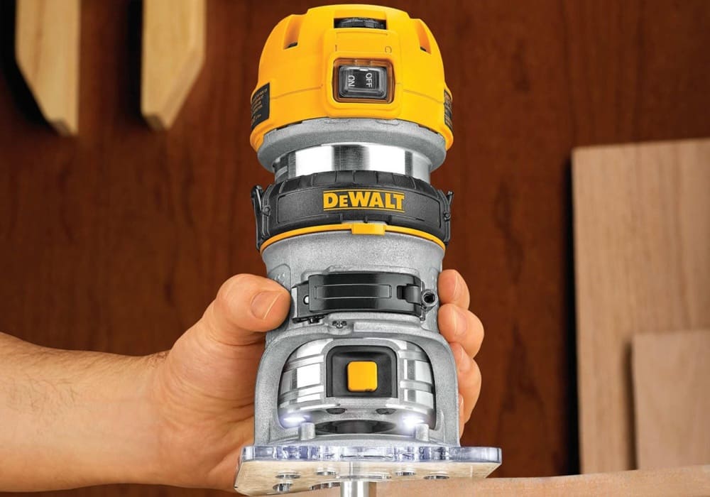 Máy phay Dewalt