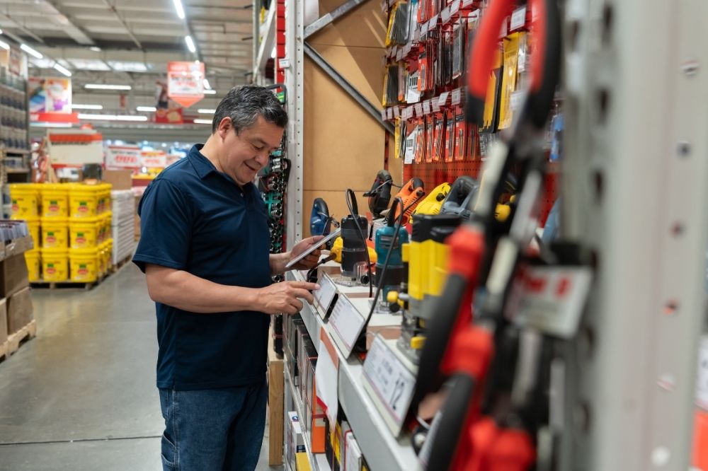 Những lưu ý trước khi mua đồ nghề xây dựng