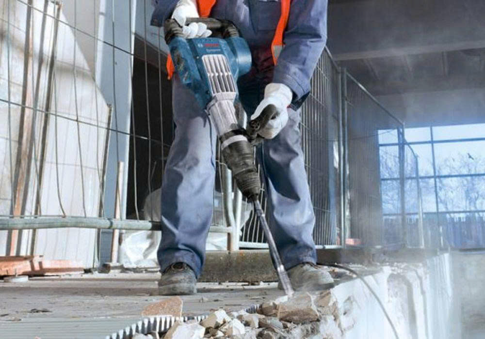 sửa máy khoan đục bê tông cầm tay