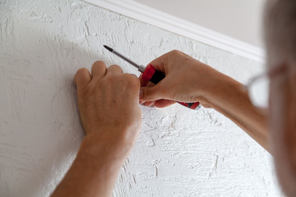 Ưu điểm khi khoan tường thủ công