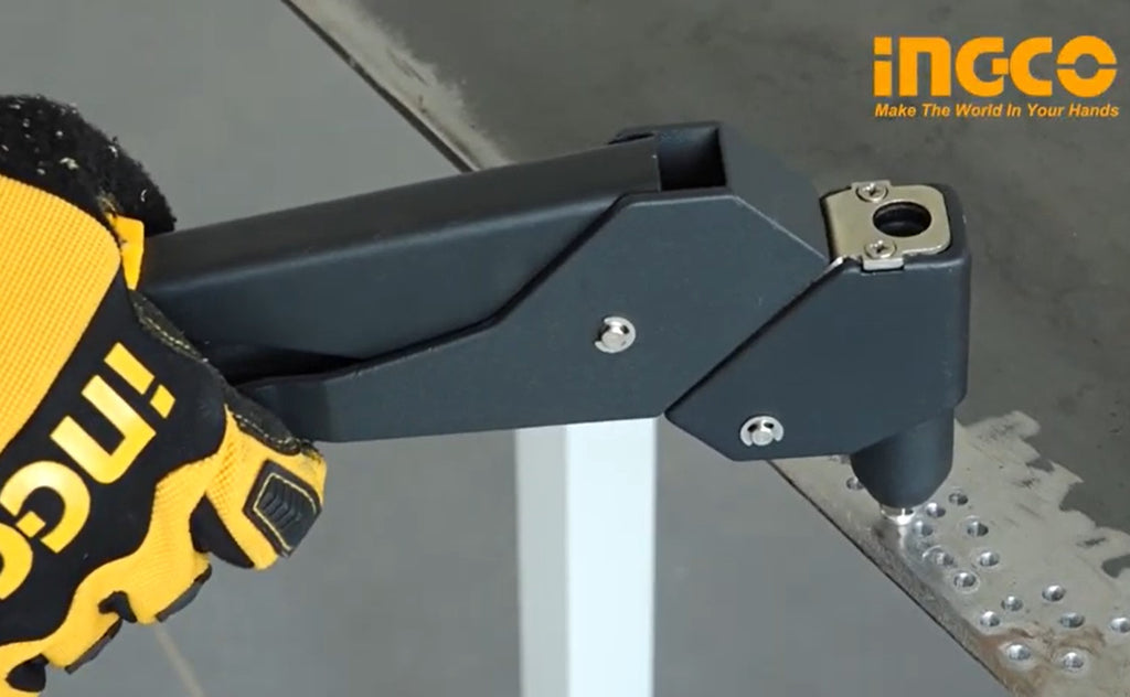 Kềm rút rivet 360° INGCO SHHR106