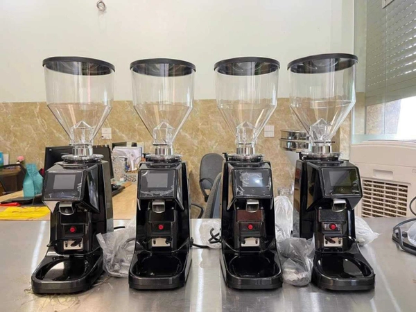 Top tiêu chí quan trọng khi mua máy xay cà phê hạt bạn cần biết