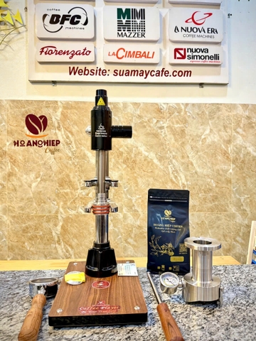 Vì sao máy pha cà phê thủ công Hand Press đang “gây sốt” trong cộng đồng yêu cà phê?