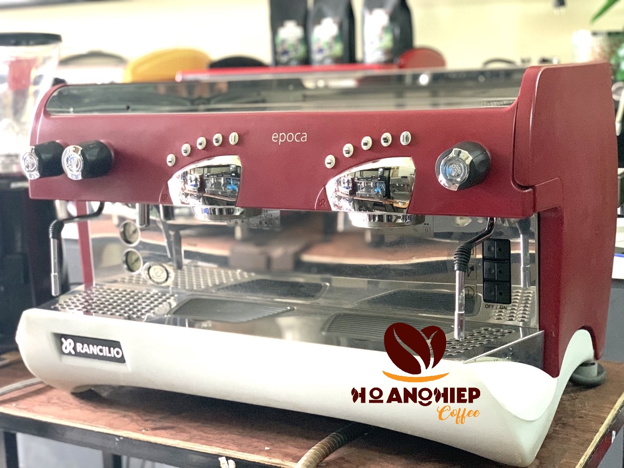 Máy Pha Cà Phê Rancilio Epoca 2GR Like New 95%