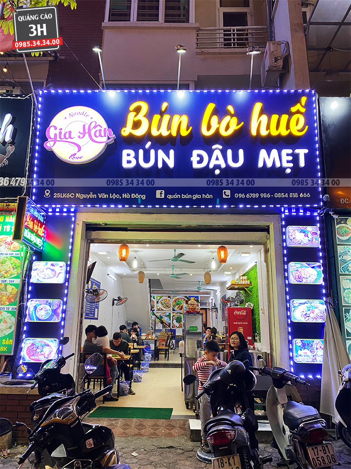 Biển Hiệu Nhà Hàng Bún Bò Huế Đèn Led Nổi Bật Cả Khu Phố