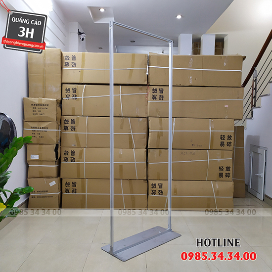 STANDEE GIÁ ĐỂ TRANH FOMEX GIÁ RẺ