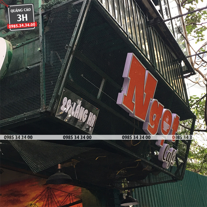 Thi công biển quảng cáo