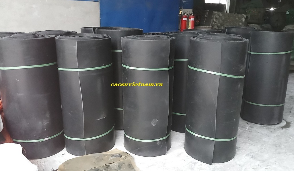 tam-cao-su-lien-tuc-nhiet