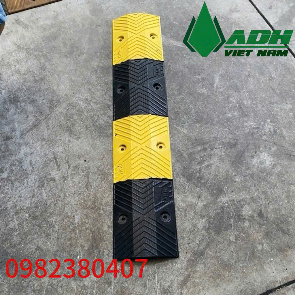 Gờ giảm tốc cao su 3cm