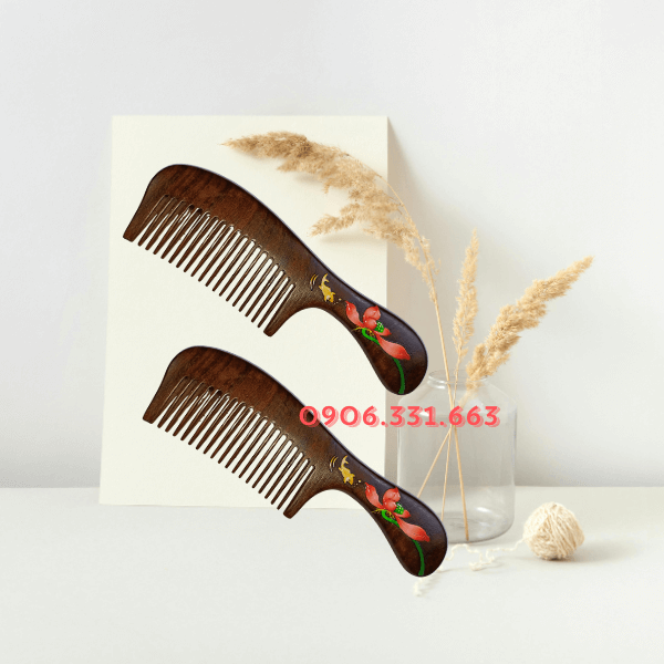 Lược Gỗ Đàn Hương Cá Chép Hoa Sen 