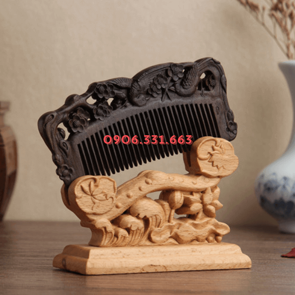 Lược gỗ đàn hương chạm khắc 3D