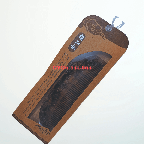 Lược gỗ đàn hương khắc đôi chim uyên ương