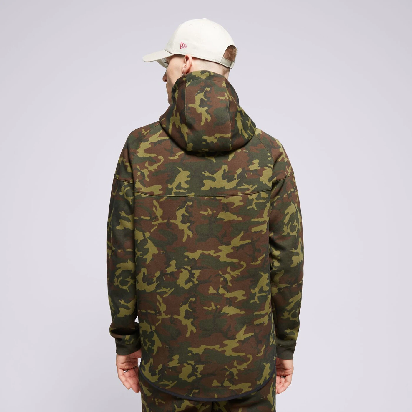 Camo Nike Golf Anorak MALBON X NIKE NGC ANORAK CAMO JACKET Camo Nike Golf Anorak MALBON X NIKE NGC ANORAK CAMO JACKET