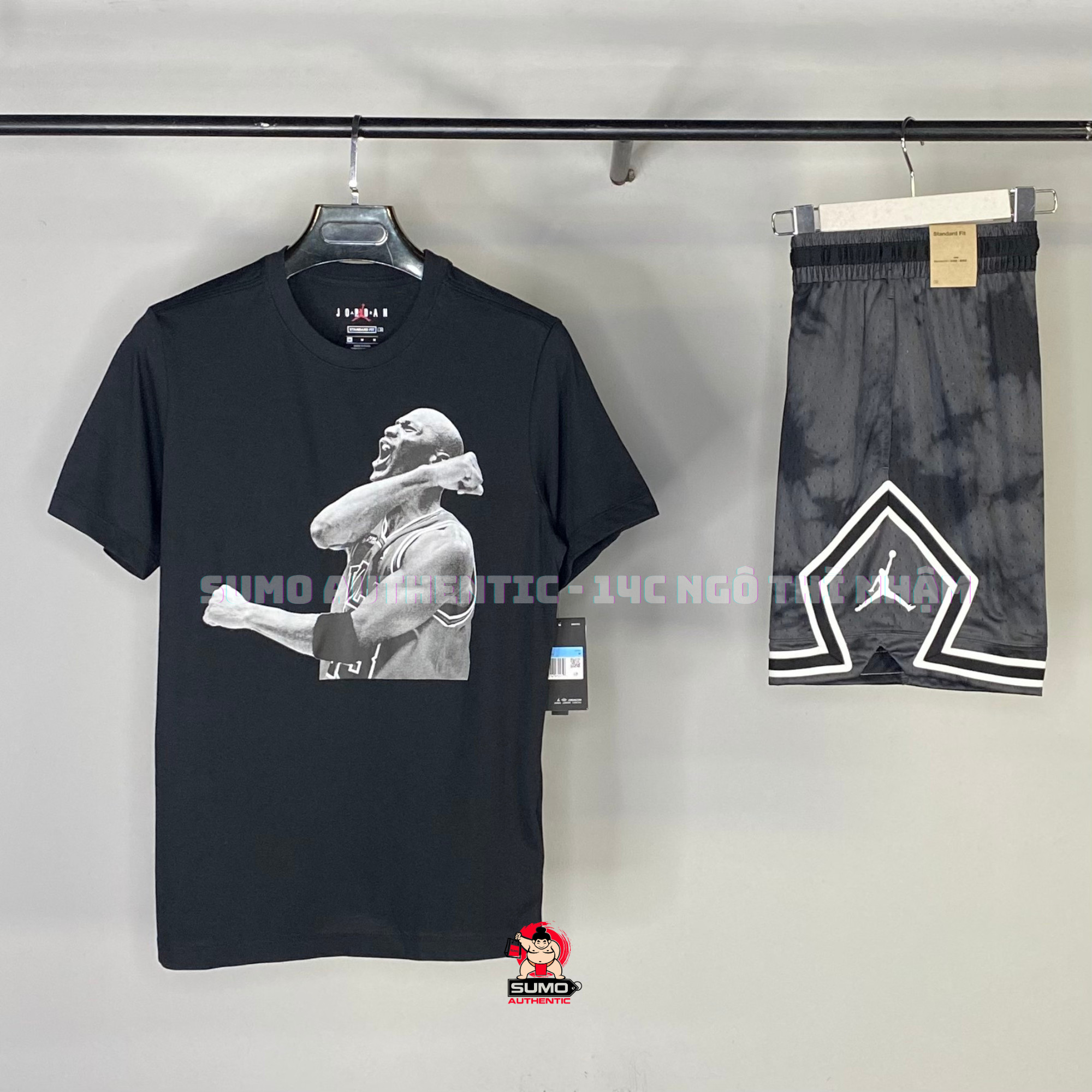 Bộ Thể Thao Nike Màu Đen - JORDAN BRAND AS M J PHOTO Bộ Thể Thao Nike Màu Đen - JORDAN BRAND AS M J PHOTO
