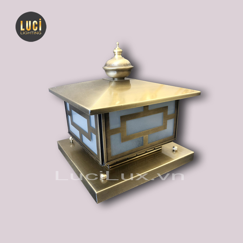 Đèn trụ cổng đồng LC-4113