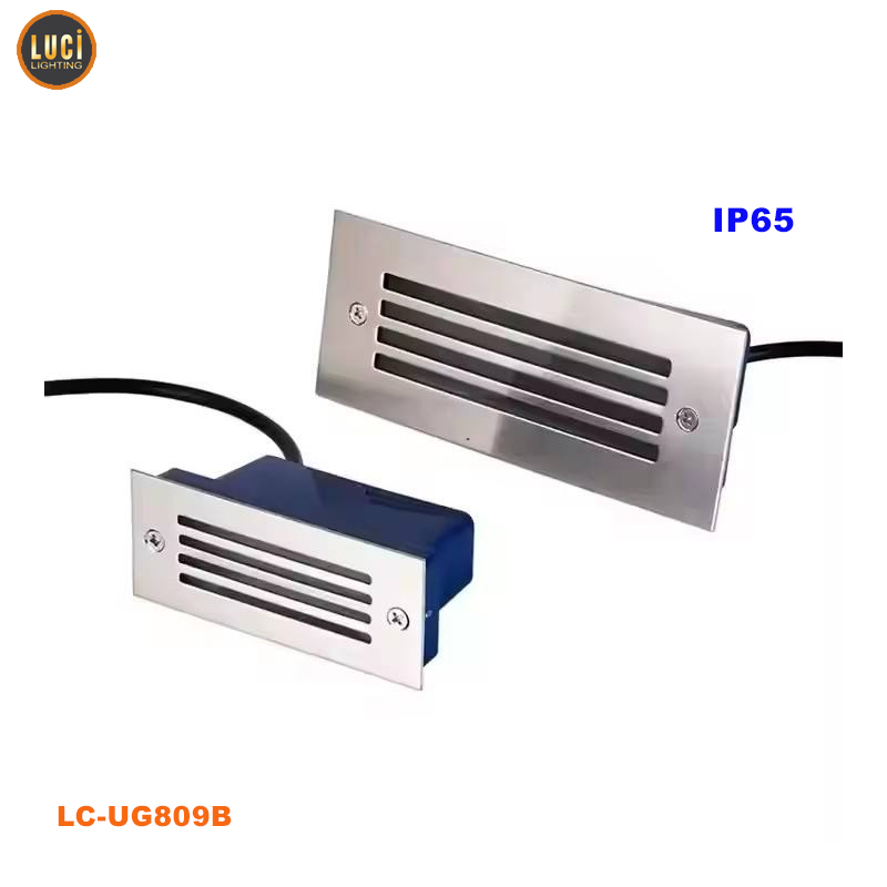 Đèn âm bậc LC-UG809B