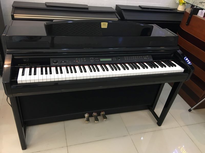 Yamaha CLP 280 PE b n Special m u en b ng r t p