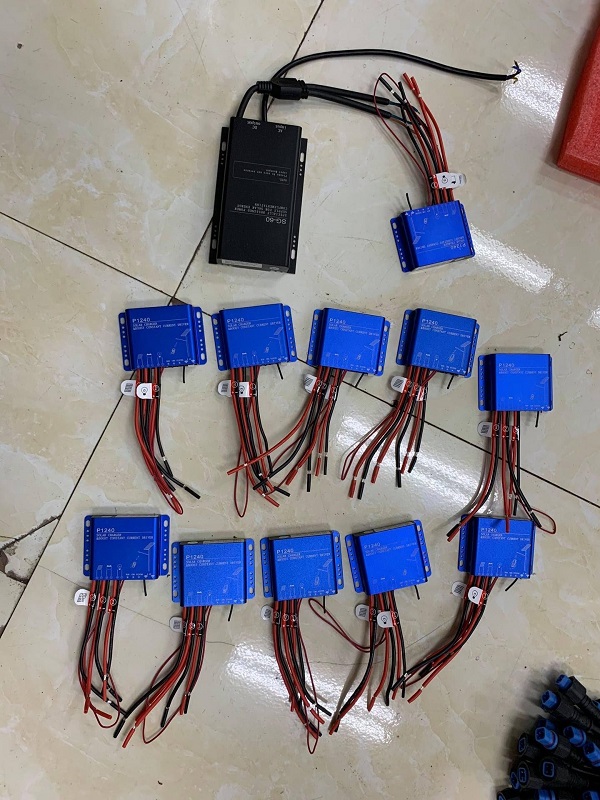 Chi tiết cấu tạo của bộ Đèn Đường LED Năng Lượng Mặt Trời công suất 60W sử dụng 2 tấm panel 100W
