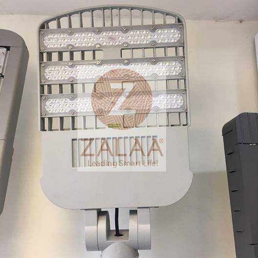 Top 7 mẫu đèn LED đường phố chất lượng vượt trội 