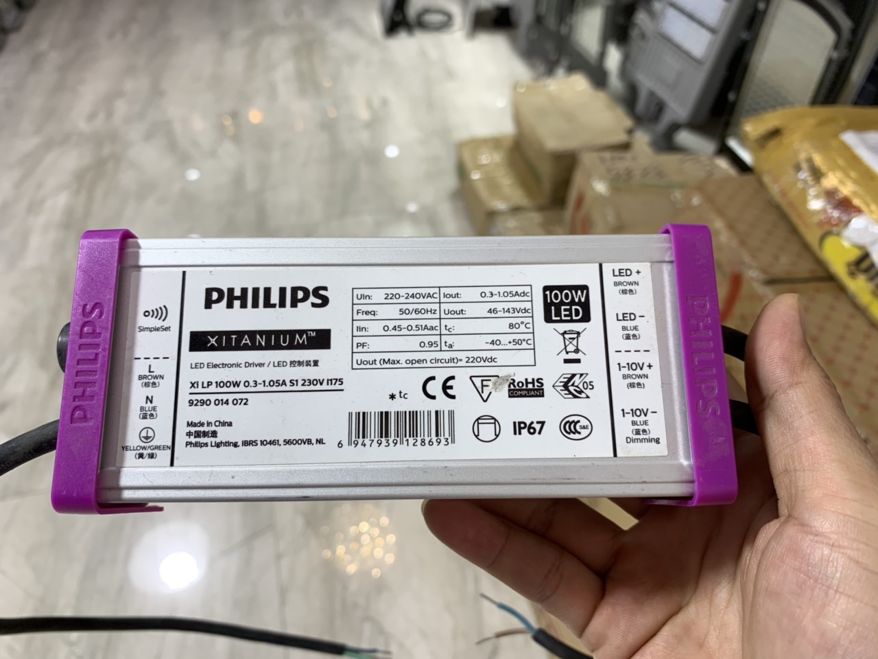 Linh kiện, gia công lắp đặt thiết bị chiếu sáng Philips Osram Bridgelux
