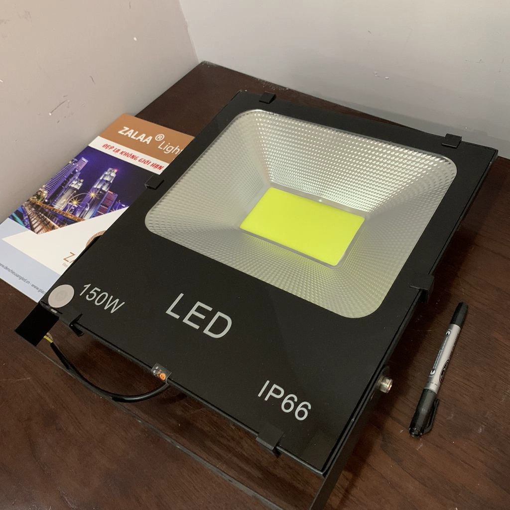 Đèn Pha LED Chip COB Chiếu Sáng Ngoài Trời Công Suất Từ 10W đến 200W